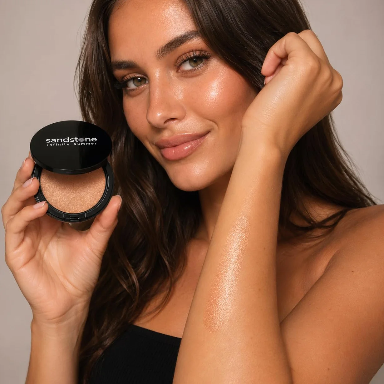 Sandstone Scandinavia Infinite Summer Bronzer | Luksusowy bronzer do twarzy o intensywnym kolorze, zapewniający naturalny letni blask | Odpowiedni dla alergików | Puder brązujący bez alergenów