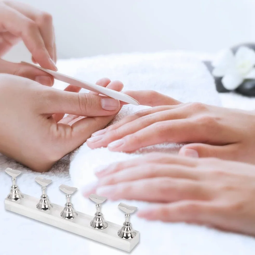 2 zestawy magnetycznych uchwytów na paznokcie akrylowe, stojak na paznokcie akrylowe, stojak do ćwiczeń paznokci z klejem, do samodzielnego wykonania paznokci, stojak do manicure