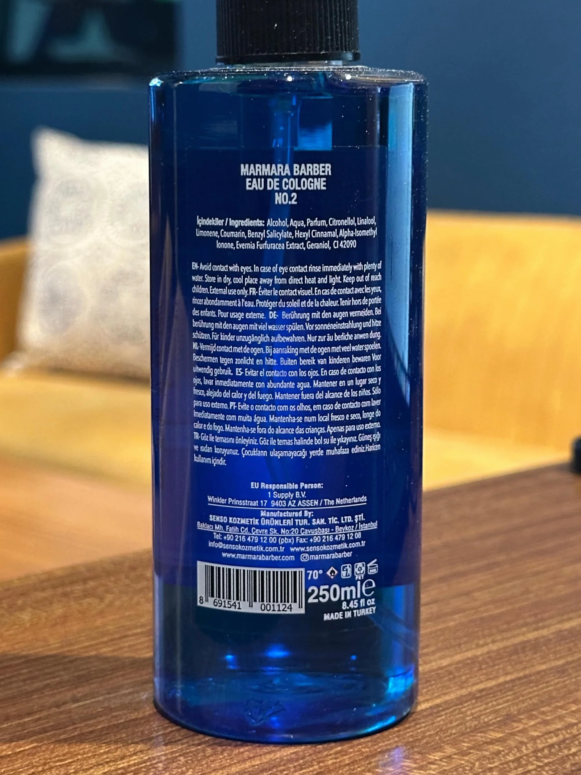 BARBER MARMARA No.2 Eau de Cologne spray dla mężczyzn (1 x 250 ml) After Shave Men – woda zapachowa – woda do golenia dla mężczyzn – odświeża – zapach męski – dezynfekuje 70° alkohol